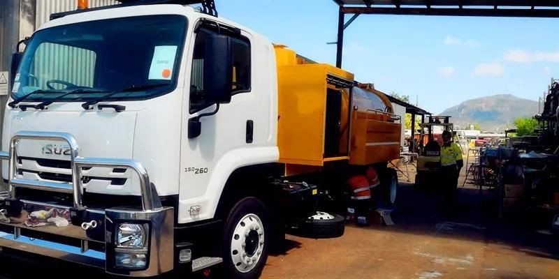 Smart Cleaning Sewer Truck Exported to Australia 4