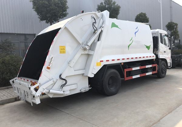 Municipal Solid Waste Collection Truck (5)