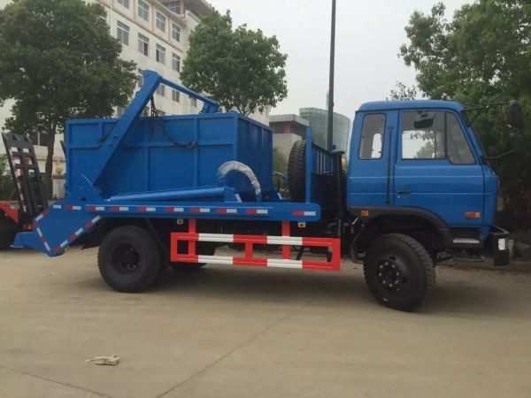 4x2 Swing Arm Garbage Truck (3)