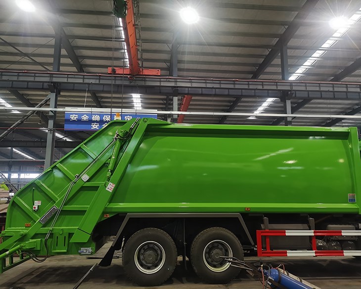 SINOTRUK 20CBM Garbage Compactor Truck 6