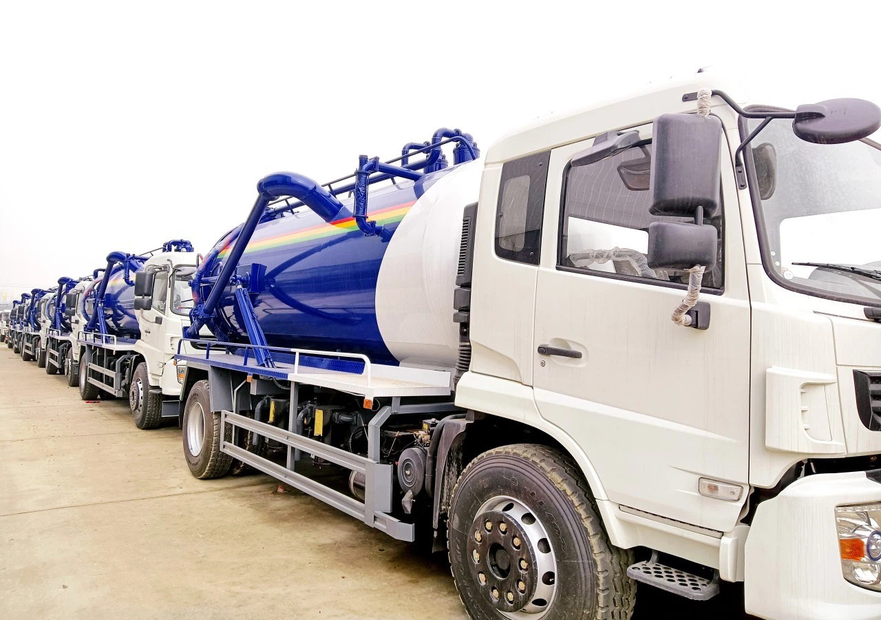 CSCTRUCK 10000l vacuum sewer truck 8