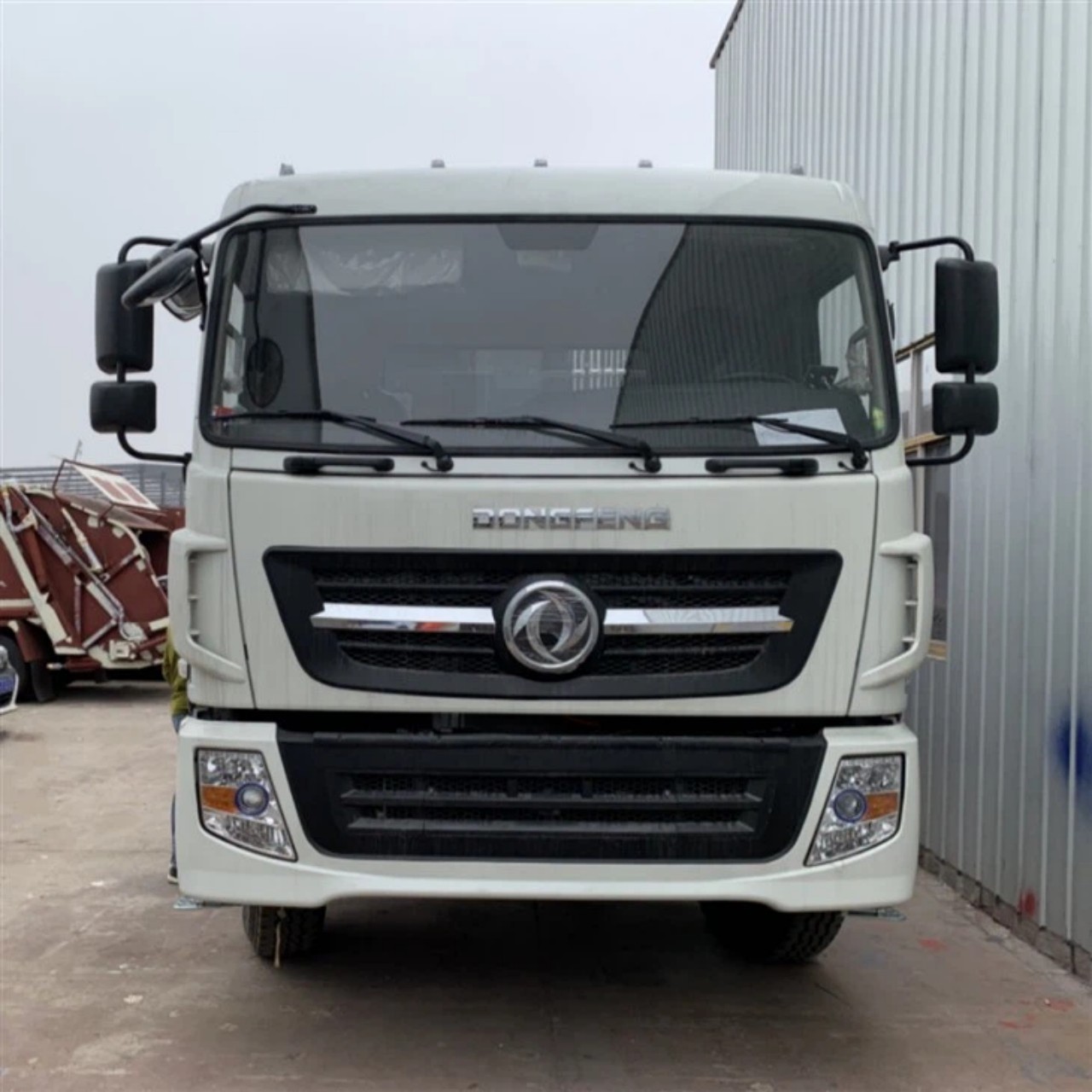 dongfeng 20cbm waste compactor truck 4