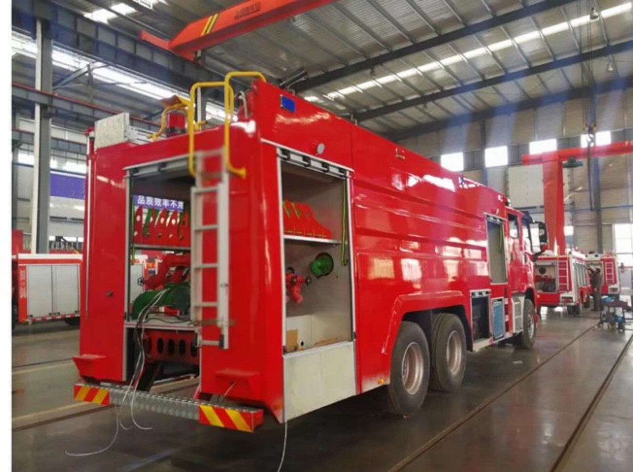 giga 15cbm water foam fire fighting truck 4