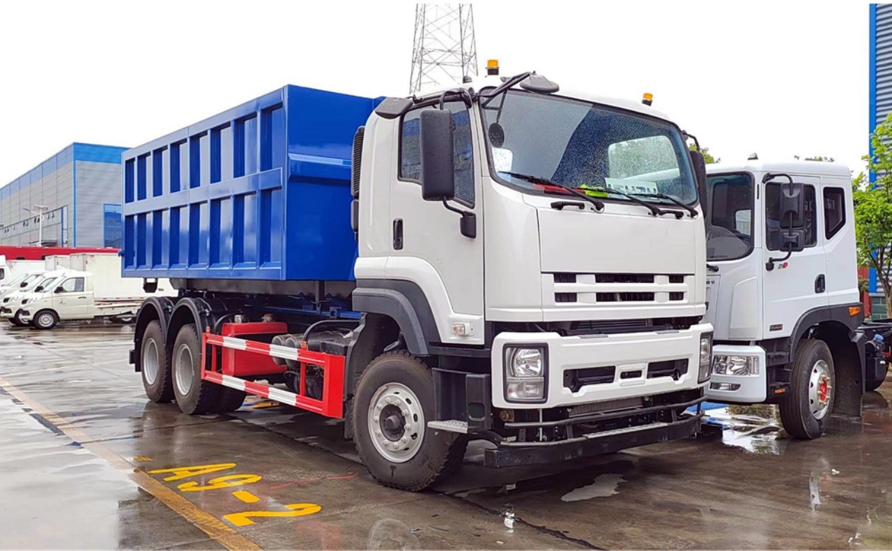 ISUZU 20 CBM Roll off Truck 5