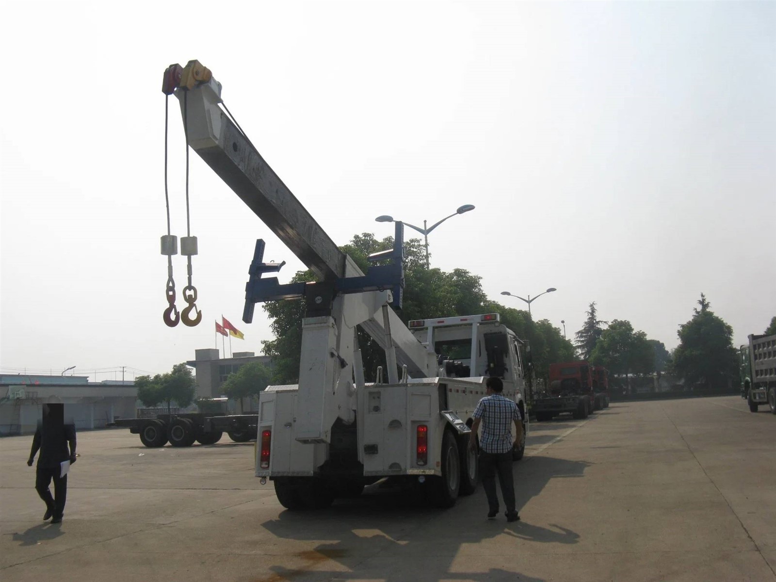 Rotator Tow Trucks Heavy-Duty Recovery News in Jamaica 3