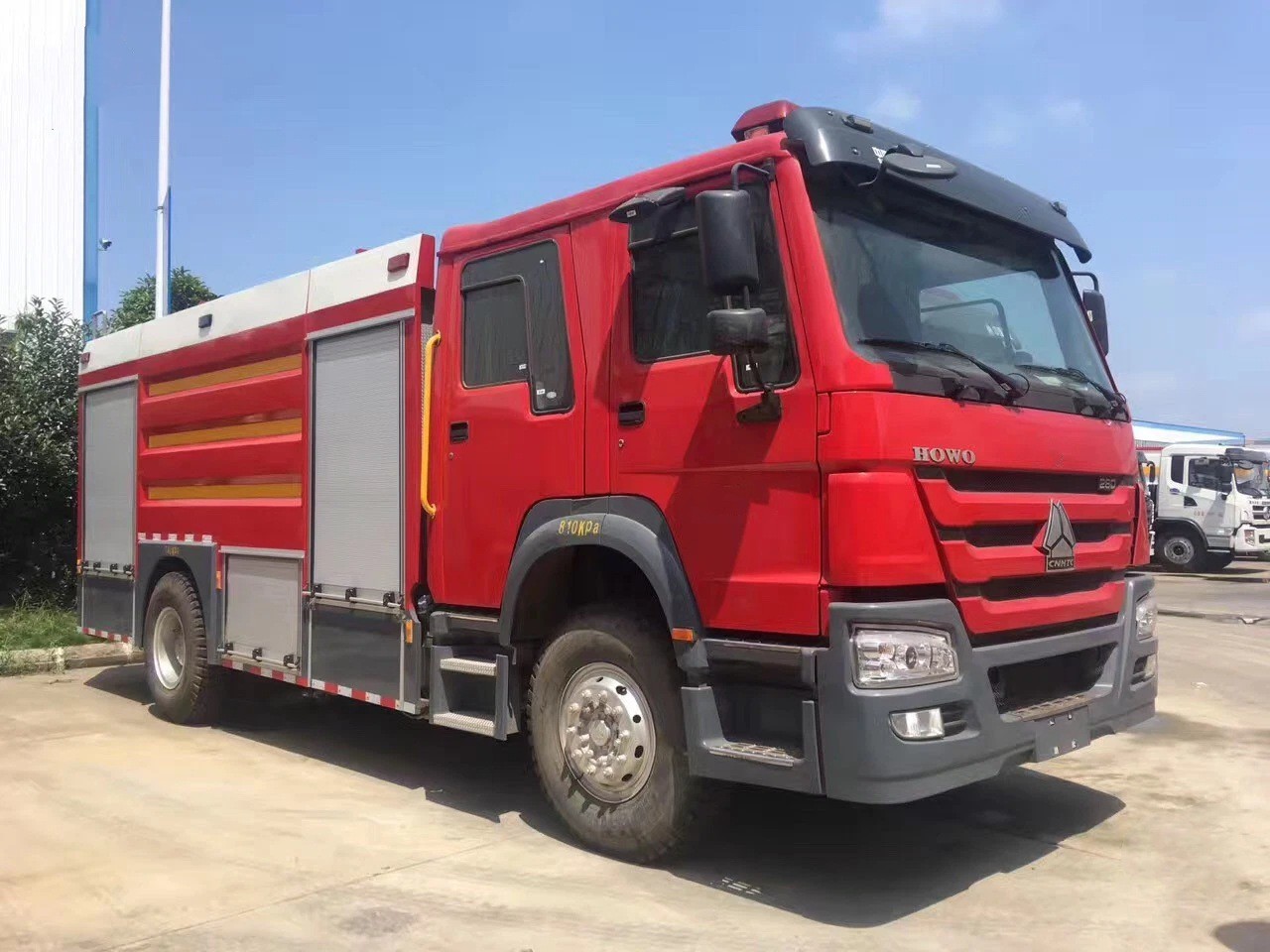 Delivery Of New Water Bowser Fire Truck To Uganda Boosts Firefighting Response 3