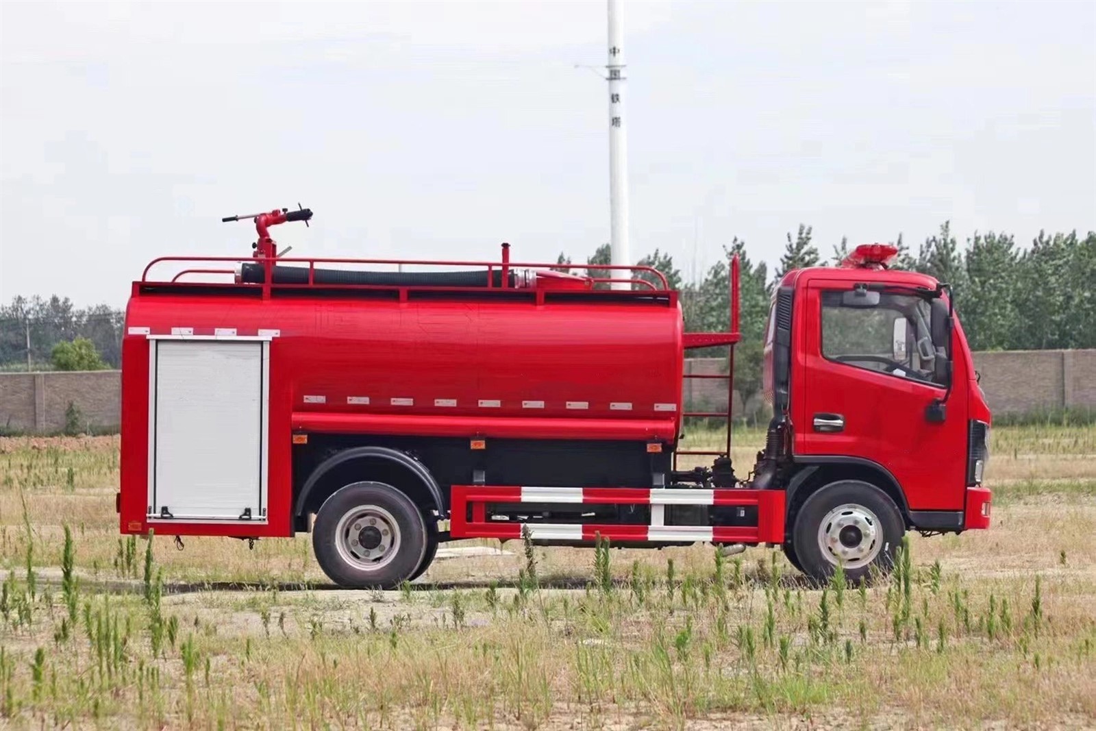 Djibouti Bolsters Construction Sector With New Water Bowser Fire Truck 2