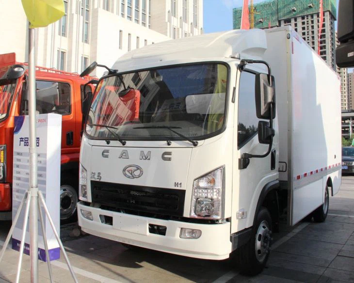 Hook Loader Skips Truck Chassis