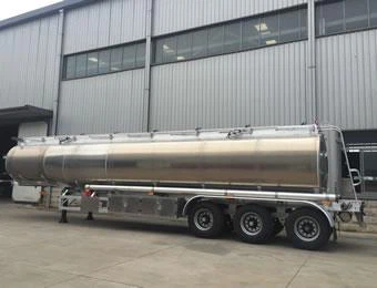 Customer From Zambia Bought Aluminum Fuel Tank Trailer