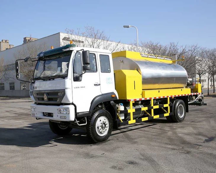 8 CBM Asphalt Distributor Truck