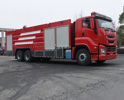 ISUZU GIGA Water Foam Fire Truck