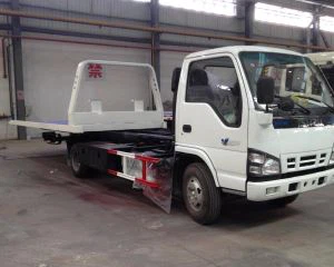 Isuzu Flatbed Road Wrecker