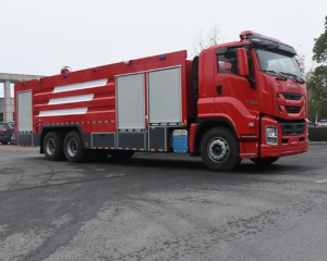 ISUZU GIGA Water Foam Fire Truck