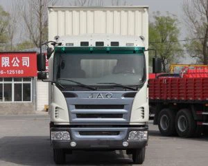 Rear Loader Garbage Truck Chassis