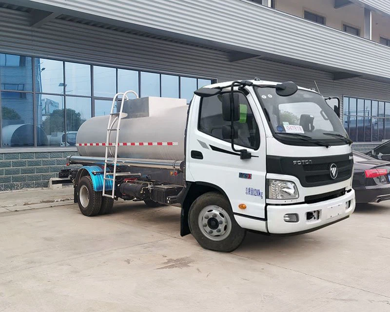 3000 Gallon Water Delivery Truck