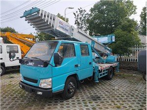 32 M Ladder Lift Truck