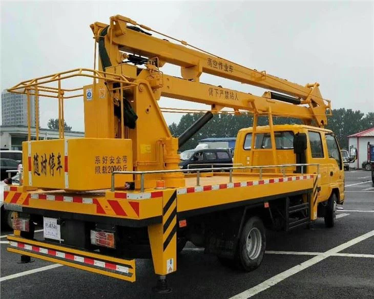 ISUZU Articulated Bucket Lift Truck