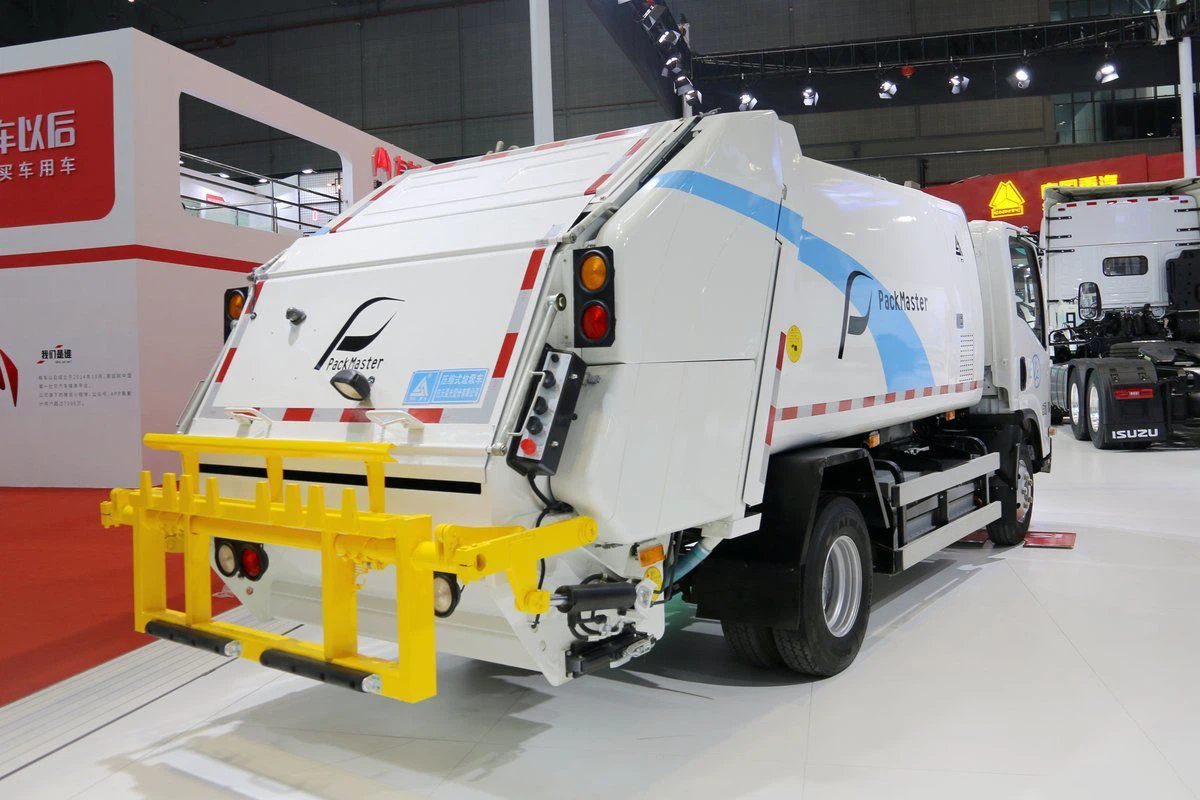 30 Compactor Garbage Trucks Exported To Eurasia