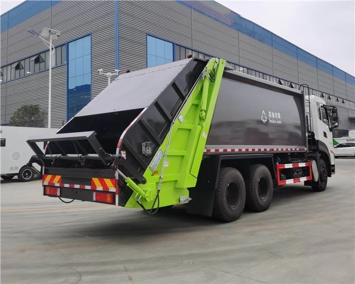 Rear Loader Compressed Garbage Truck