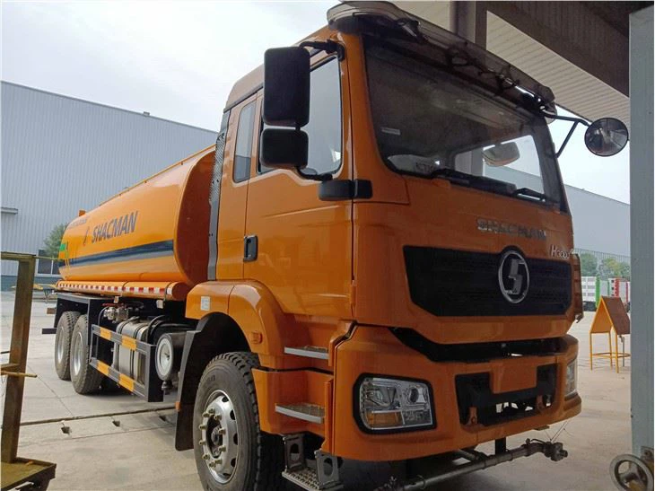 SHACMAN 20,000 Litres Water Distribution Truck