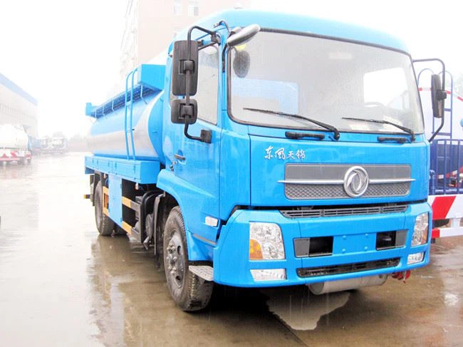 12000 Liters Oil Tank Truck Dongfeng