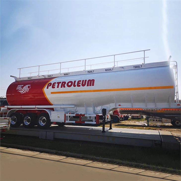 33000 Liters Fuel Transport Trailer