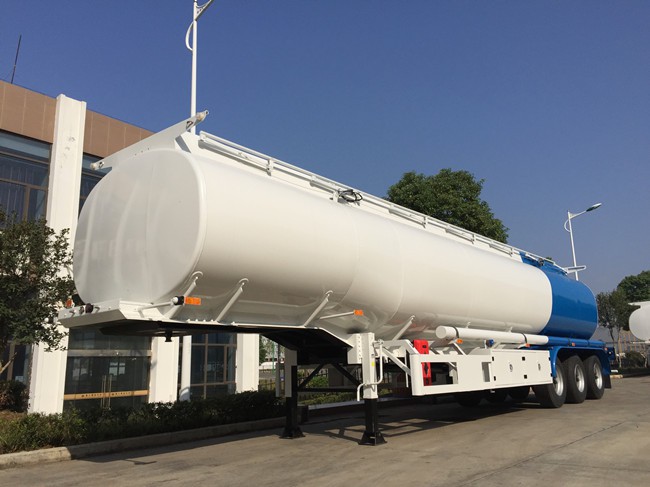 China Best 3Axle Fuel Tanker Semi Trailer