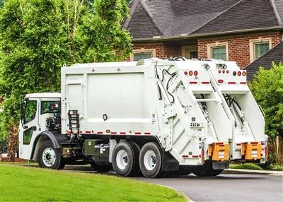 CSCTRUCK Expands Delivery Fleet Garbage Trucks En Route To Ecuador