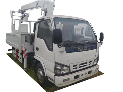 18m ISUZU Telescopic Boom Bucket Truck