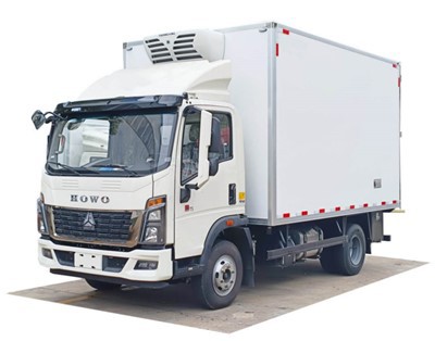 Insulated Reefer Truck For Food Delivery 21CBM