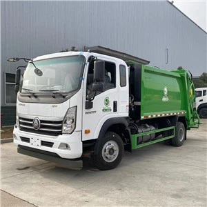 SINOTRUK 6cbm Waste Compactor Truck