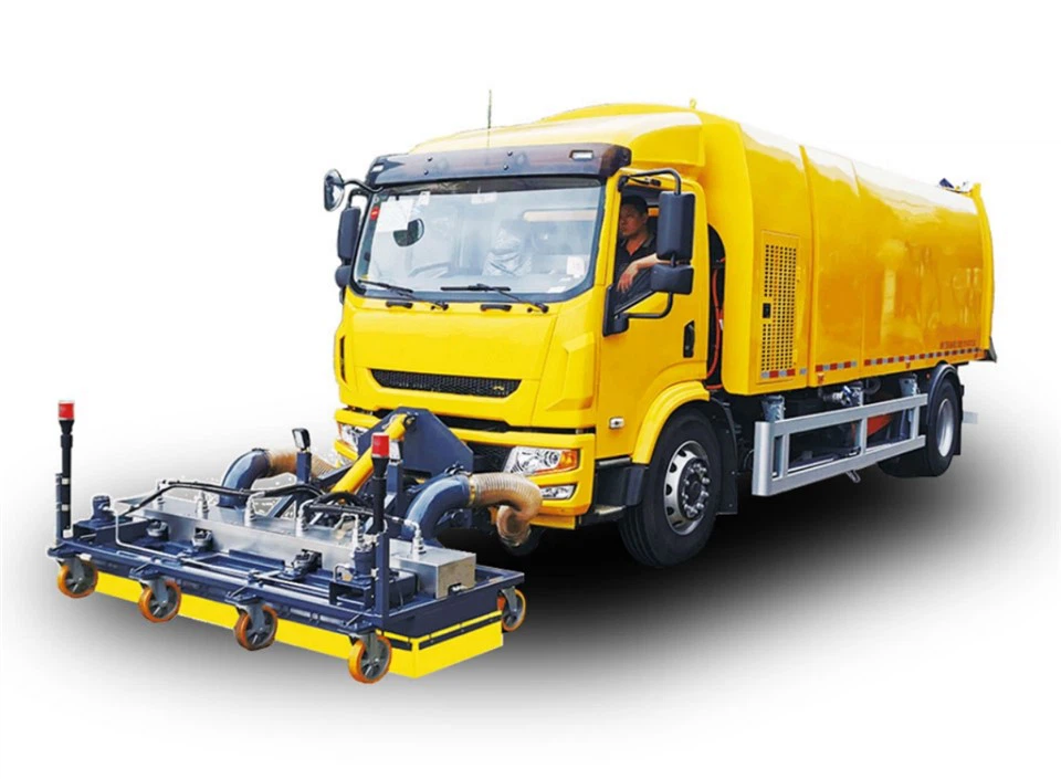 12 CBM Airport Runway Sweeping Truck