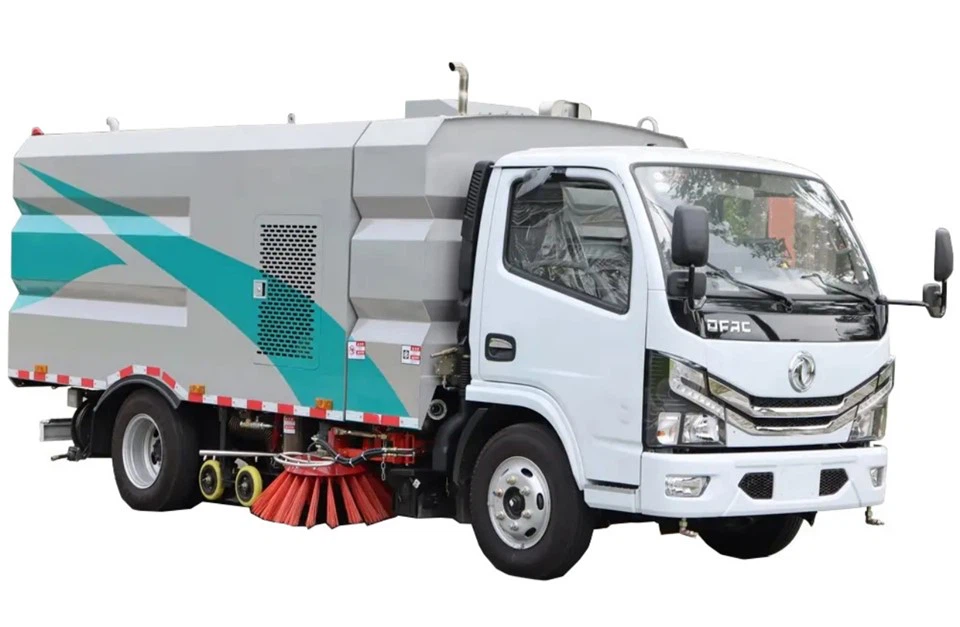 6 Wheelers 6 CBM Municipal Street Sweeper