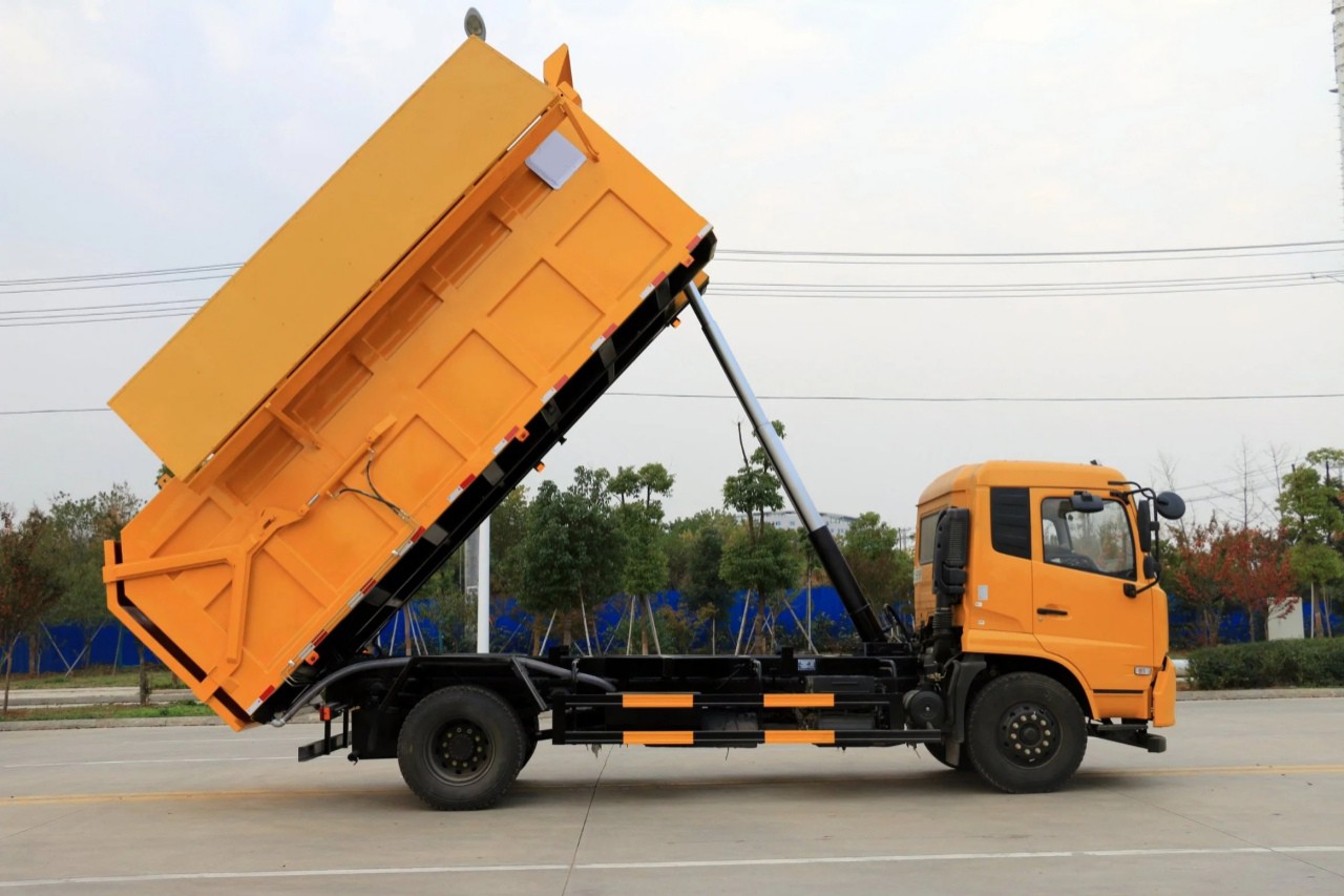 12 CBM Dumper Placer Garbage Truck 5