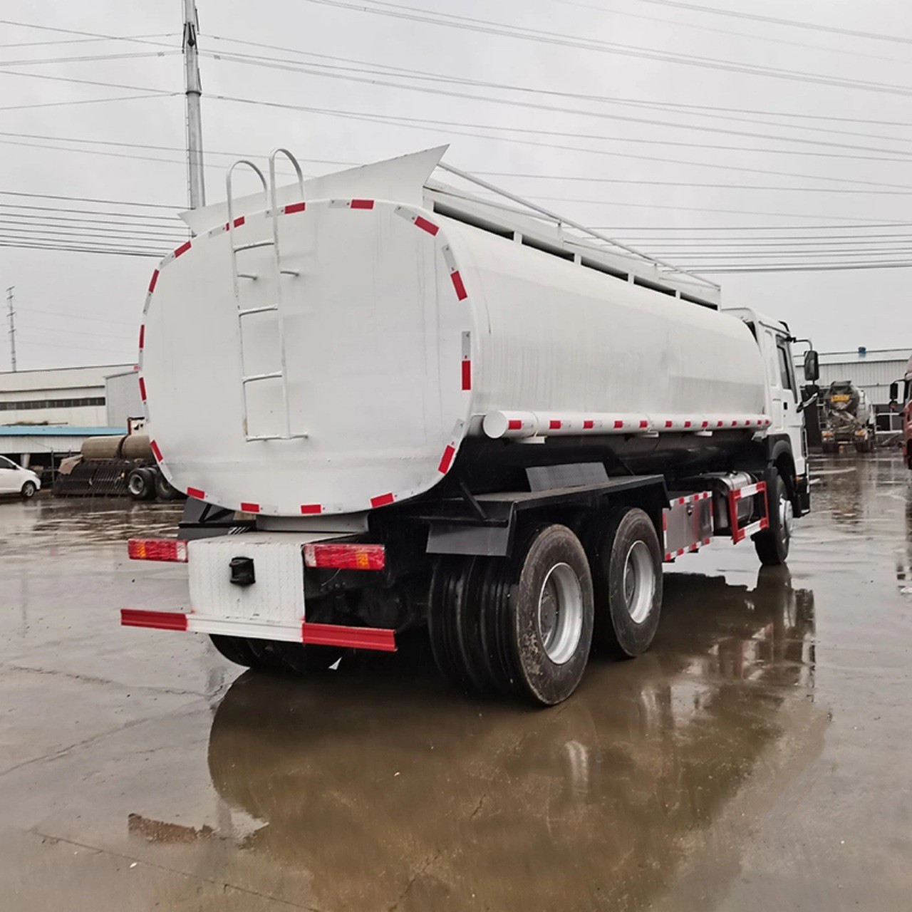 10 Wheelers 20 CBM Corrosive Tank Truck 5