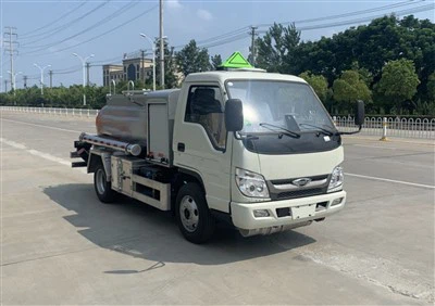 FOTON 2000 Liters Aircraft Refueling Truck